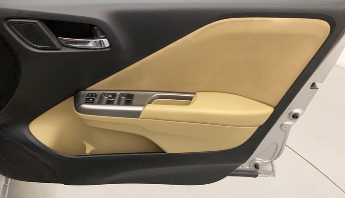 2015 Honda City 1.5L I-VTEC V MT, Petrol, Manual, 76,749 km, Driver Side Door Panels Control