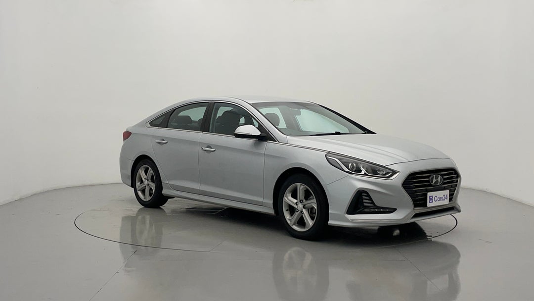 Right Front Diagonal (45- Degree) View