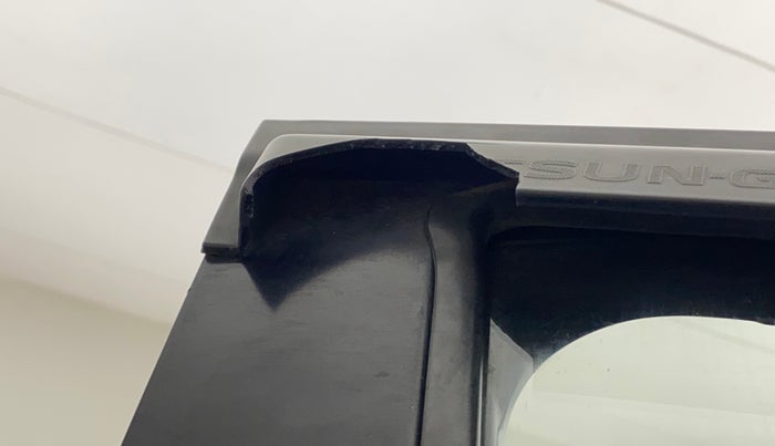 2017 Datsun Go T, Petrol, Manual, 55,770 km, Driver-side door - Door visor damaged