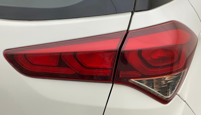 2016 Hyundai Elite i20 MAGNA 1.2, Petrol, Manual, 43,099 km, Right tail light - Minor scratches