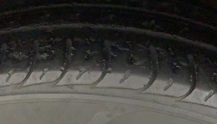 2019 Hyundai Creta SX 1.6 PETROL, Petrol, Manual, 70,430 km, Left front tyre - Minor crack