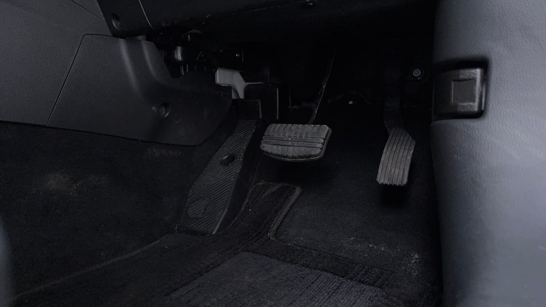 Pedals and Footmat