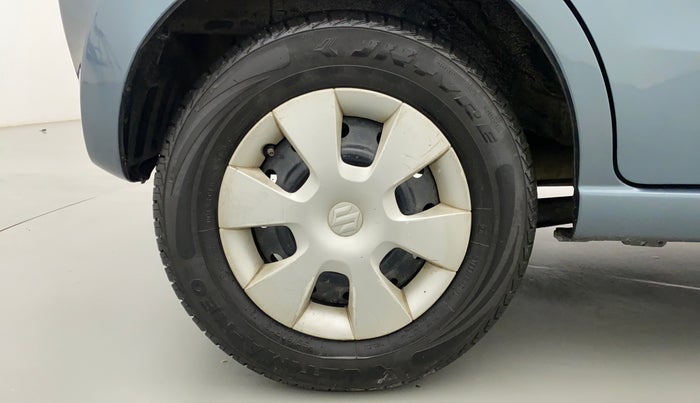 2011 Maruti A Star VXI ABS AT, Petrol, Automatic, 29,014 km, Right Rear Wheel