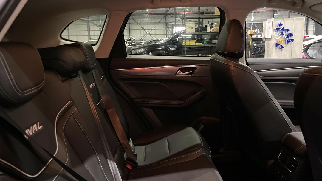 2023 GWM Haval Jolion Lux, Automatic, 46242 km, Right Side Rear Door Cabin View