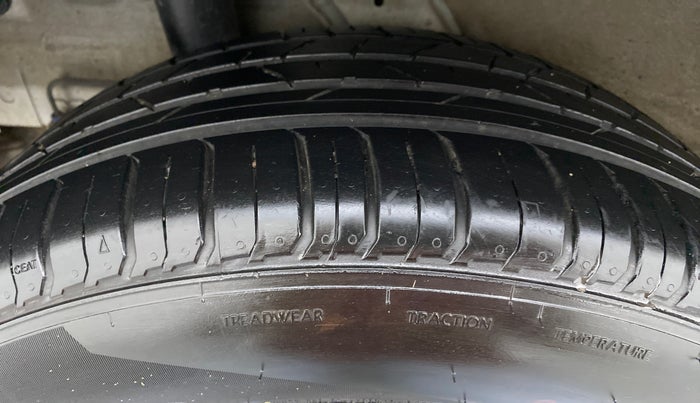 2019 Hyundai VENUE 1.0L Turbo GDI SX(O) MT, Petrol, Manual, 14,847 km, Right Rear Tyre Tread