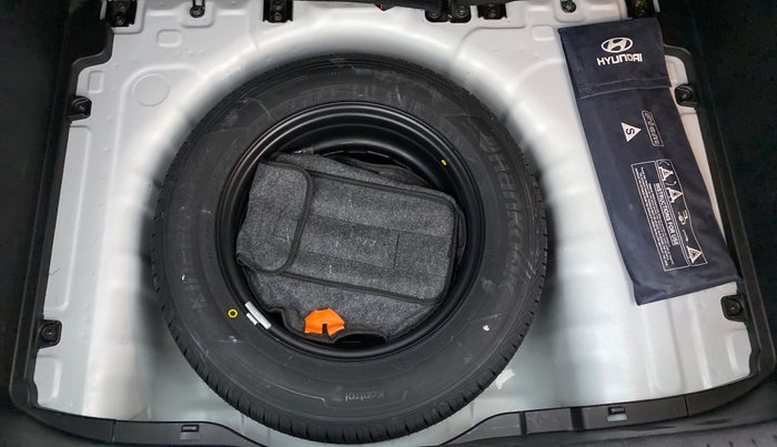 2019 Hyundai VENUE 1.0L Turbo GDI SX(O) MT, Petrol, Manual, 14,847 km, Spare Tyre