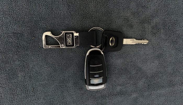 2018 Datsun Go Plus T, Petrol, Manual, 23,255 km, Key Close Up