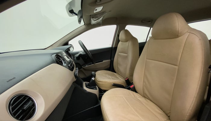 2016 Hyundai Grand i10 SPORTZ 1.2 KAPPA VTVT, Petrol, Manual, 21,035 km, Right Side Front Door Cabin