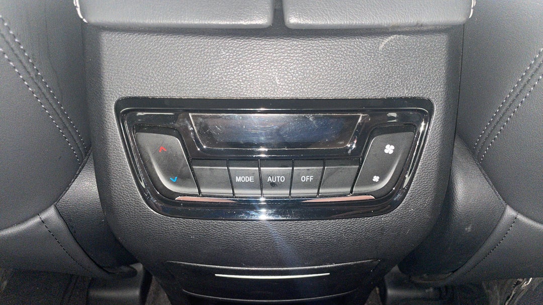 Rear A/C Vent