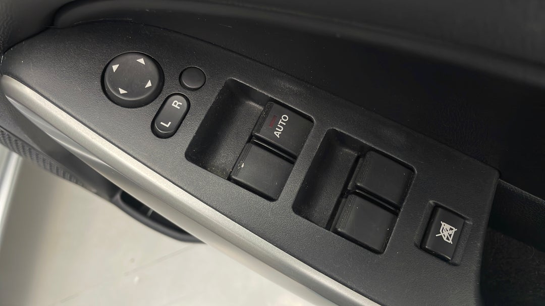 Drivers Side Door Panel Controls