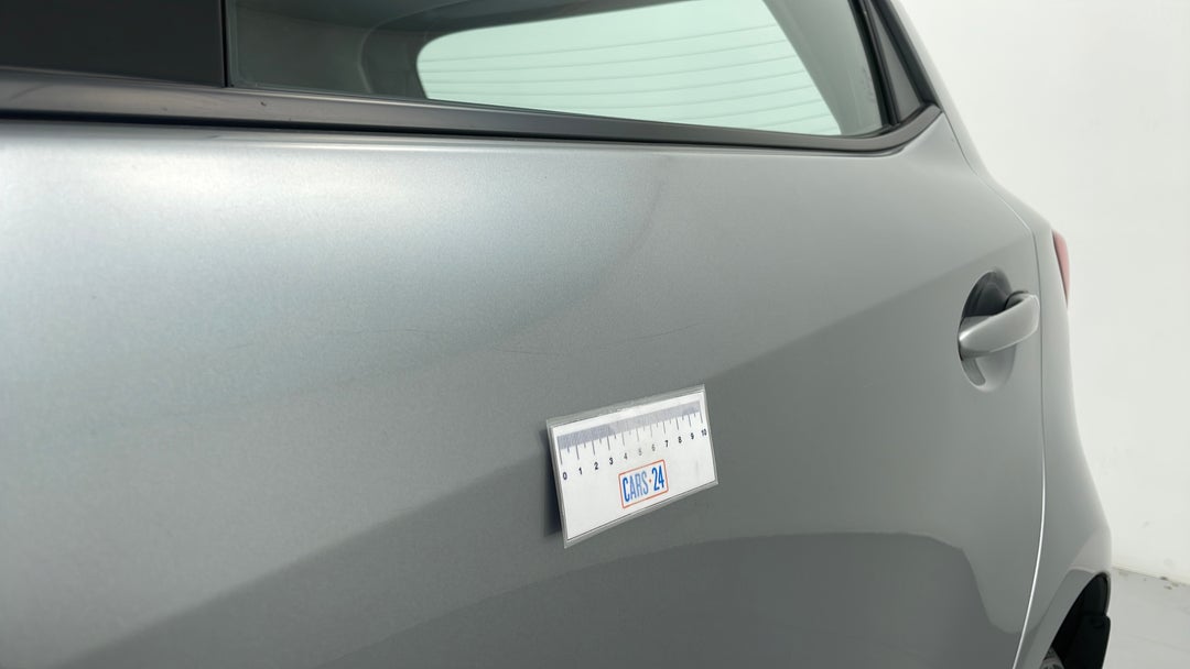 Doors Rear LHS Scratch