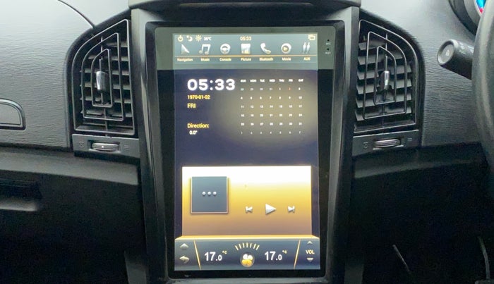 2018 Mahindra XUV500 W9, Diesel, Manual, 68,010 km, Infotainment System