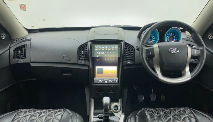 2018 Mahindra XUV500 W9, Diesel, Manual, 68,010 km, Dashboard