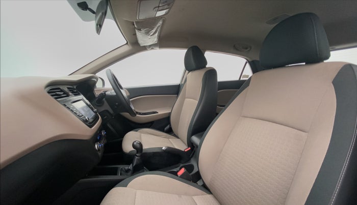 2017 Hyundai Elite i20 ASTA 1.2, Petrol, Manual, 12,200 km, Right Side Front Door Cabin View