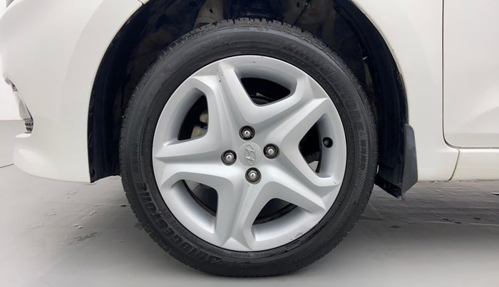 2017 Hyundai Elite i20 ASTA 1.2, Petrol, Manual, 12,200 km, Left Front Wheel