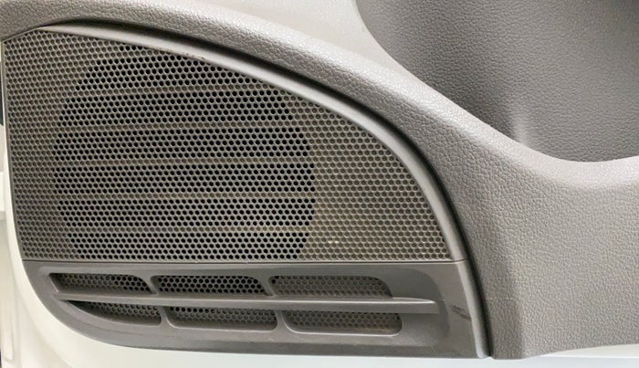 2016 Volkswagen Vento HIGHLINE TDI AT, Diesel, Automatic, 81,656 km, Speaker