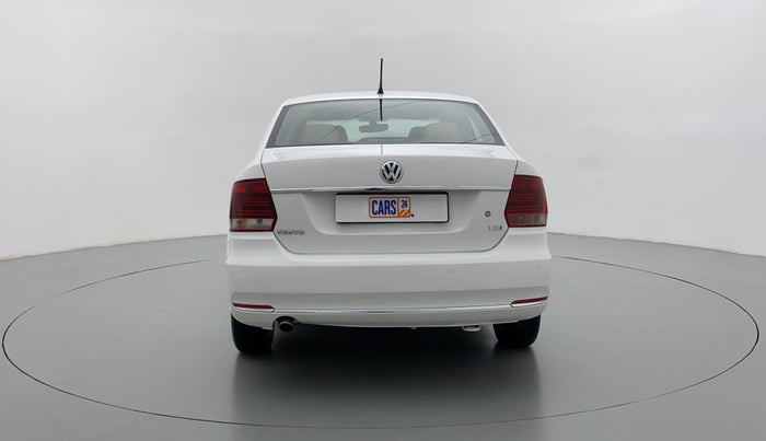 2016 Volkswagen Vento HIGHLINE TDI AT, Diesel, Automatic, 81,656 km, Back/Rear