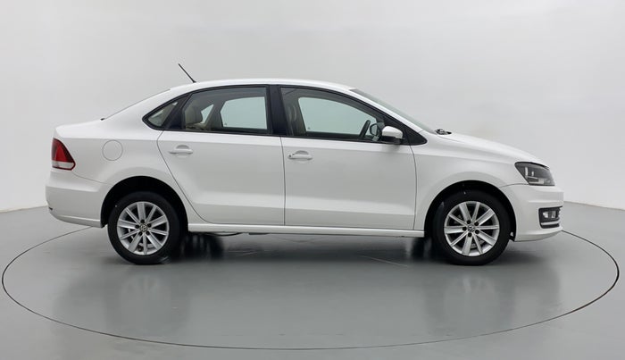 2016 Volkswagen Vento HIGHLINE TDI AT, Diesel, Automatic, 81,656 km, Right Side