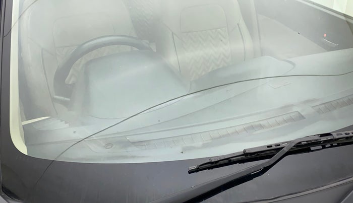 2017 Maruti Dzire VXI, Petrol, Manual, 42,756 km, Front windshield - Minor spot on windshield