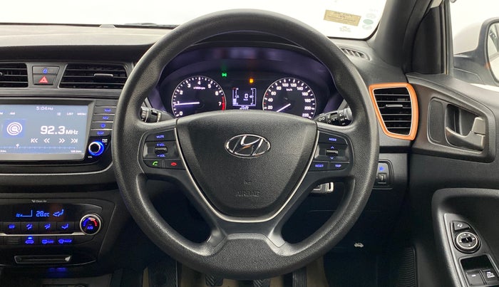 2017 Hyundai Elite i20 ASTA 1.2 DUAL TONE, Petrol, Manual, 52,284 km, Steering Wheel Close Up