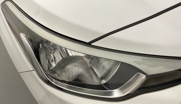 2017 Hyundai Elite i20 ASTA 1.2 DUAL TONE, Petrol, Manual, 52,284 km, Right headlight - Faded