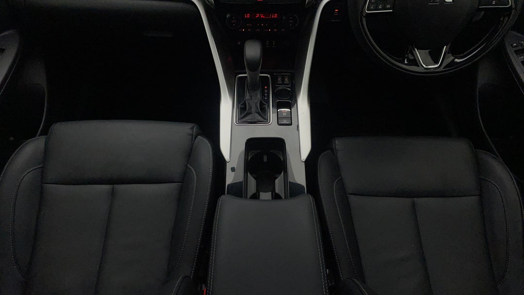 2023 Mitsubishi Eclipse Cross Exceed (2WD), Automatic, 69188 km, Center Console