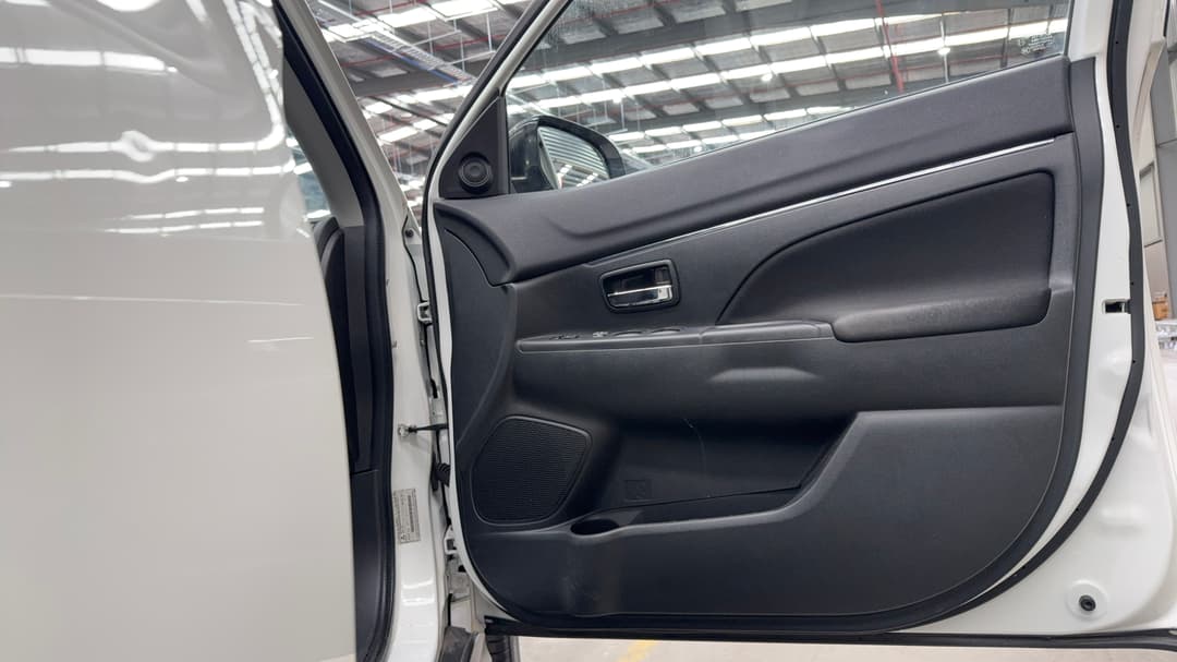 2016 Mitsubishi ASX Ls (2WD), Automatic, 100718 km, Speaker View