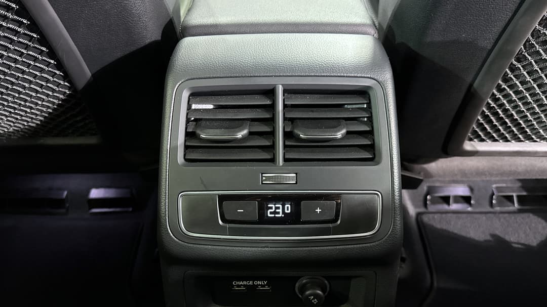 2021 Audi A5 45 Tfsi Quattro S Line Mhev, Automatic, 56310 km, Rear A/C Vent
