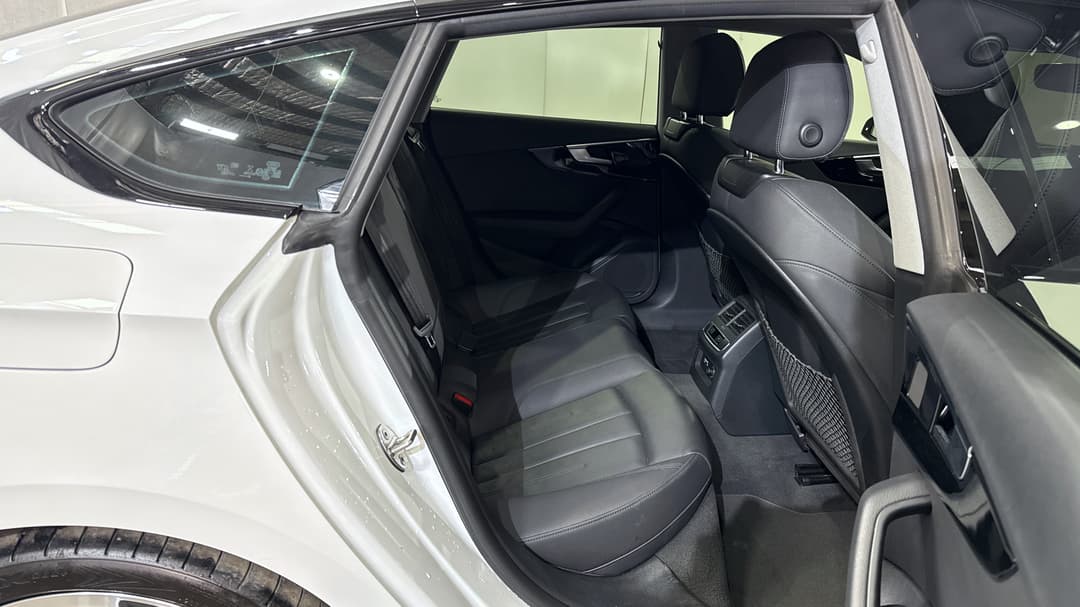 2021 Audi A5 45 Tfsi Quattro S Line Mhev, Automatic, 56310 km, Right Side Rear Door Cabin View