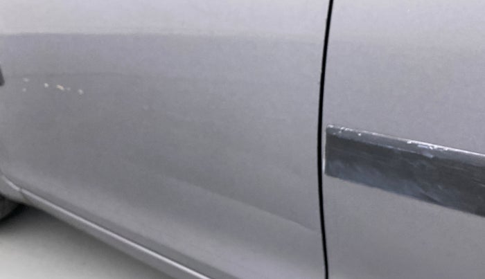 2013 Maruti Swift Dzire VDI, Diesel, Manual, 96,941 km, Front passenger door - Slightly dented