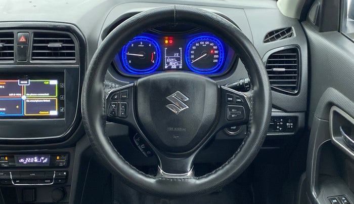 2016 Maruti Vitara Brezza ZDI PLUS DUAL TONE, Diesel, Manual, 86,427 km, Steering Wheel Close Up