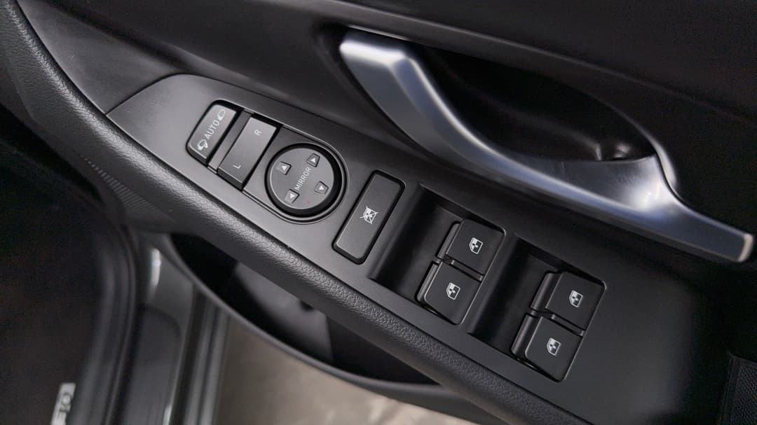 2021 Hyundai i30 Elite, Automatic, 73257 km, Drivers Side Door Panel Controls