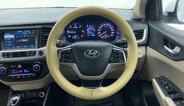 2019 Hyundai Verna 1.6 CRDI SX + AT, Diesel, Automatic, 40,477 km, Steering Wheel Close Up