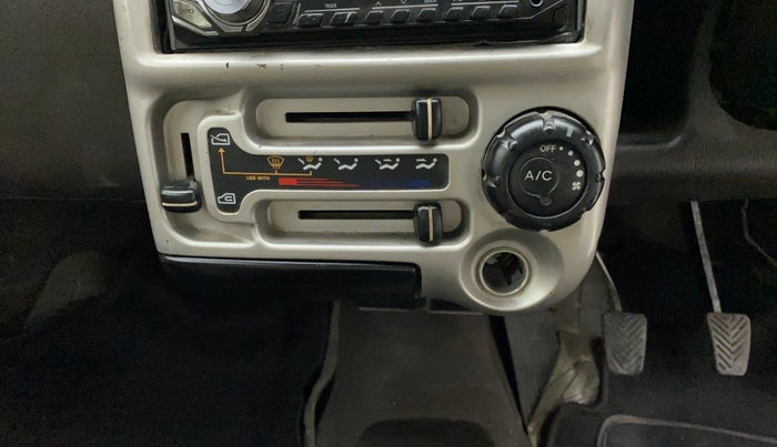 2014 Hyundai Santro Xing GLS, CNG, Manual, 61,079 km, Dashboard - Air Re-circulation knob is not working