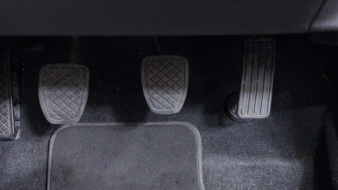 Pedals and Footmat