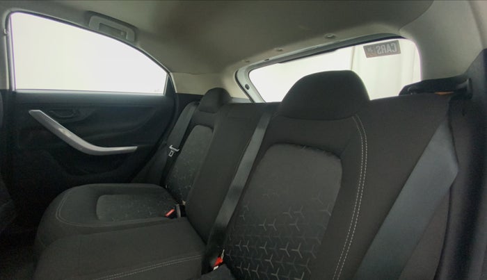 2022 Tata NEXON XM SUNROOF DIESEL, Diesel, Manual, 74,373 km, Right Side Rear Door Cabin