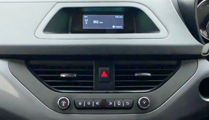 2022 Tata NEXON XM SUNROOF DIESEL, Diesel, Manual, 74,373 km, Infotainment System