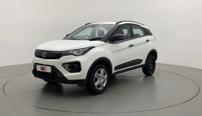 2022 Tata NEXON XM SUNROOF DIESEL, Diesel, Manual, 74,373 km, Left Front Diagonal