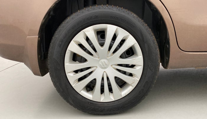 2012 Maruti Ertiga VDI, Diesel, Manual, 1,00,065 km, Right Rear Wheel