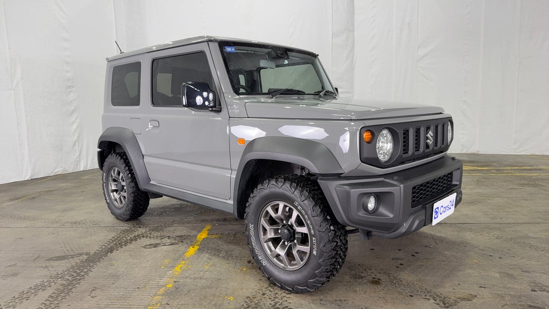 Right Front Diagonal (45- Degree) View