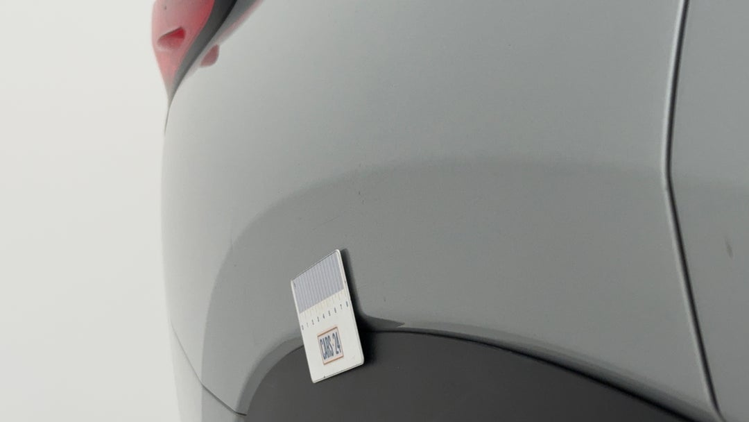 2021 Toyota Kluger Grande Hybrid AWD, Automatic, 55837 km, Quarter Panel Rear RHS Dent