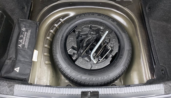2018 Skoda Octavia LK 1.8 TSI AT, Petrol, Automatic, 62,595 km, Spare Tyre