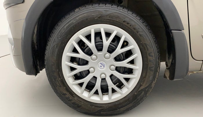 2021 Maruti New Wagon-R VXI (O) 1.0, Petrol, Manual, 26,444 km, Left Front Wheel