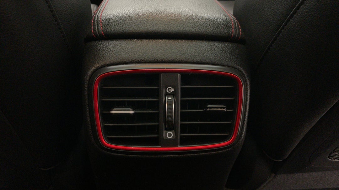 Rear A/C Vent
