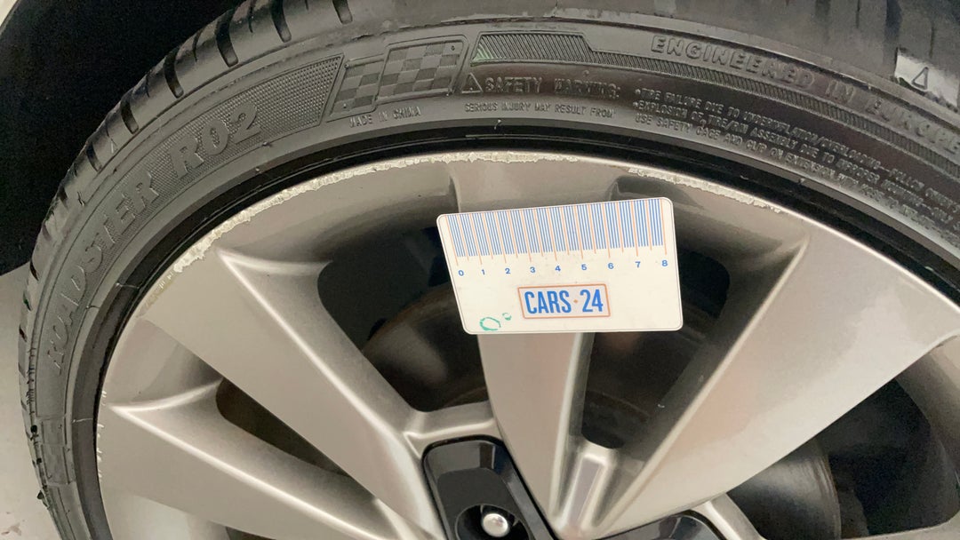 Wheels Rim Front RHS Scuff