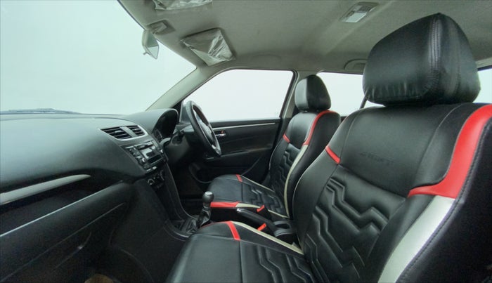 2015 Maruti Swift VDI ABS, Diesel, Manual, 58,792 km, Right Side Front Door Cabin