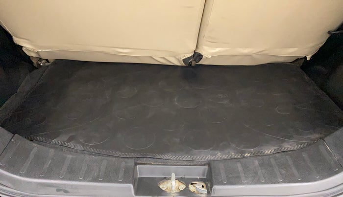 2015 Maruti Wagon R 1.0 VXI, Petrol, Manual, 40,237 km, Boot Inside