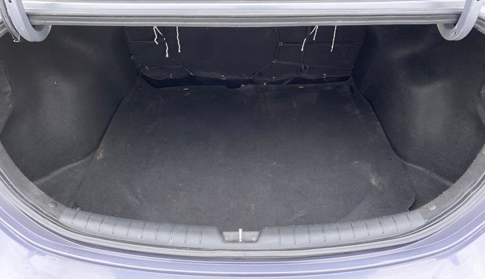 2019 Hyundai Verna 1.6 SX VTVT, Petrol, Manual, 34,666 km, Boot Inside