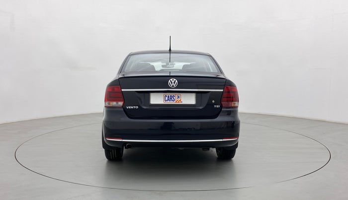 2019 Volkswagen Vento HIGHLINE 1.2 TSI AT, Petrol, Automatic, 35,813 km, Back/Rear