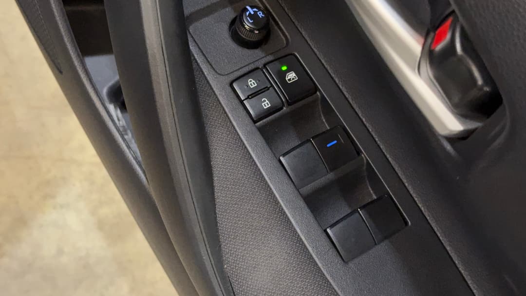 2022 Toyota Corolla Ascent Sport Hybrid, Automatic, 51584 km, Drivers Side Door Panel Controls